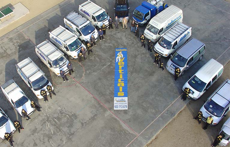 Historia de Vertical Cross